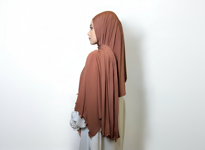 Premium Jersey Hijab aus fließendem Stoff mit Wellen