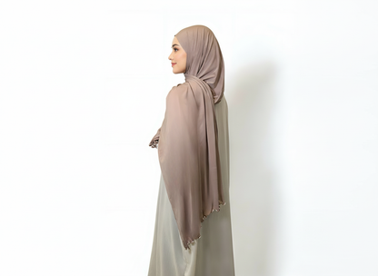 Premium Jersey Hijab aus fließendem Stoff mit Wellen